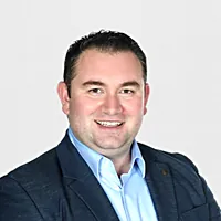 Elmaz O., Inhaber von Codefriends und Homefocus, Referenzkunde von Sales4IT fuer das Verkaufsseminar